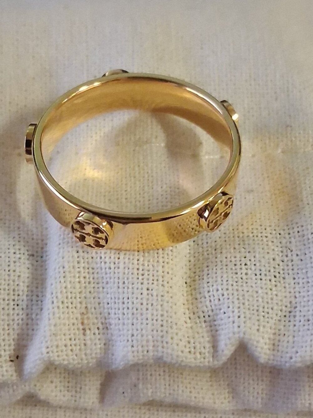 Tory Burch miller stud ring {005}